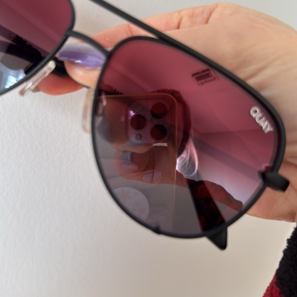 Quay Australia Highkey Blue and Pink Sunglasses - Picture 3 of 6